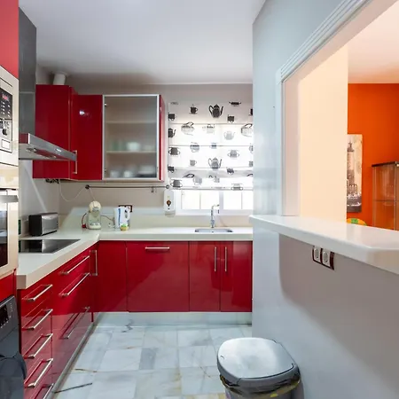 Red By Time * Cadiz