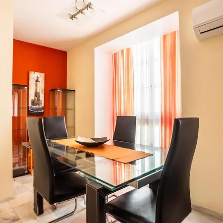Apartment Red By Time Cadiz